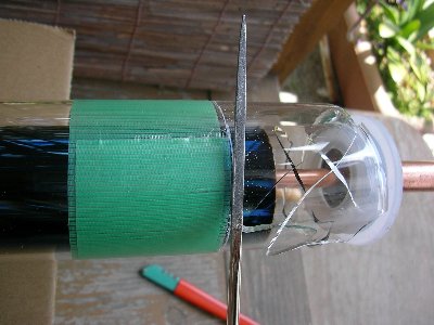 太陽熱温水器　真空管パイプの再生と構造